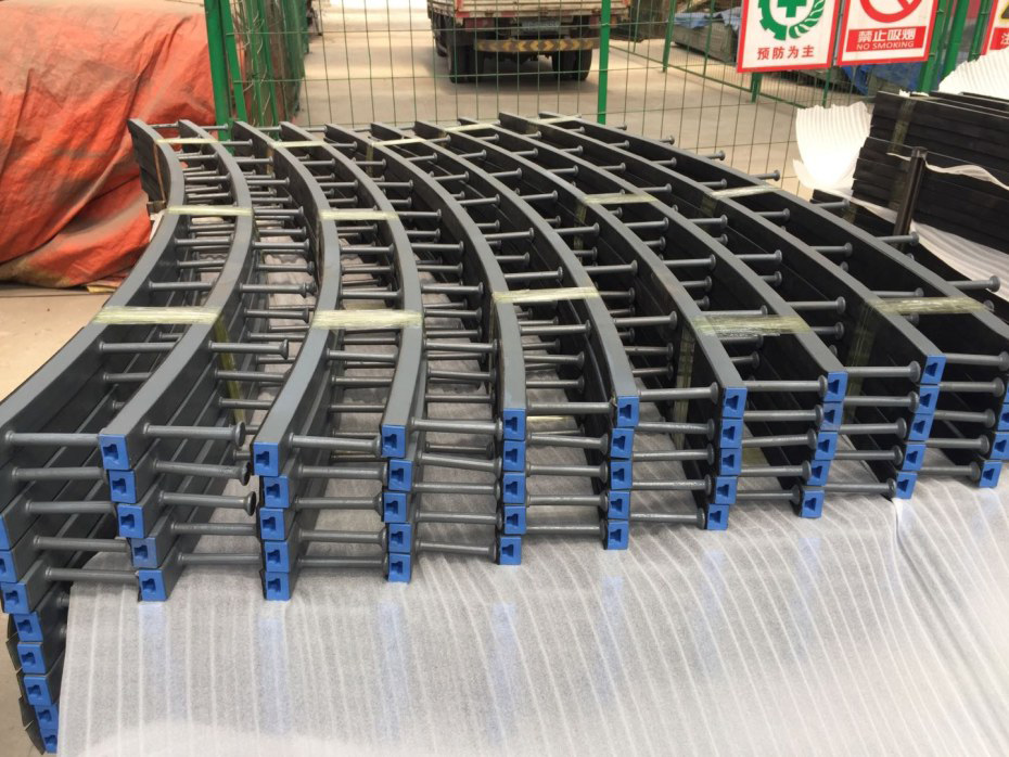 热轧燕尾齿槽道